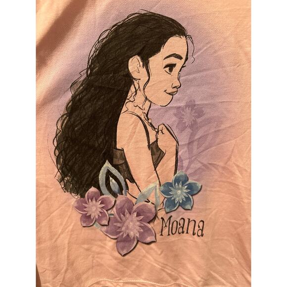 NWOT Disney Moana Sketch Side Profile Pink soft Women Tee Sz M - Picture 2 of 3